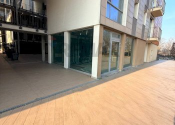 Edificio all\'aperto - Locale Commerciale via Giulotto, Pavia - foto 7