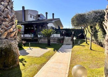 Giardino - Villa Via Cristoforo Colombo
 
2345, Roma - foto 2