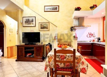 Sala da pranzo - Villa Via Cristoforo Colombo
 
2345, Roma - foto 17