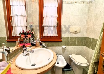 Bagno - Villa Via Cristoforo Colombo
 
2345, Roma - foto 26