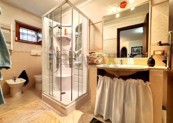 Bagno - Villa Via Cristoforo Colombo
 
2345, Roma - foto 52