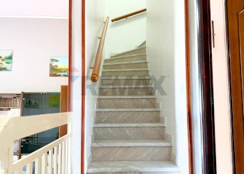 Scale - Casa indipendente Via Antonino Ripandelli, Candela - foto 10