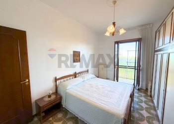 Camera / camera da letto - Casa indipendente Via Antonino Ripandelli, Candela - foto 18