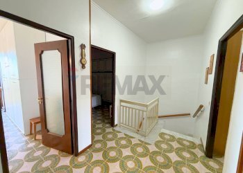 Hall / corridoio - Casa indipendente Via Antonino Ripandelli, Candela - foto 22