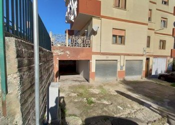 Foto 2 - Box Via Della Fontanella
 
1, Vico del Gargano - foto 2