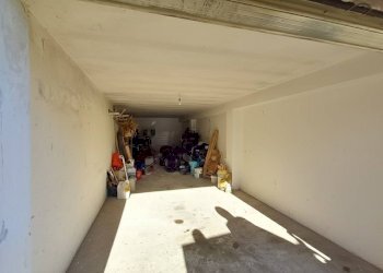 Foto 6 - Box Via Della Fontanella
 
1, Vico del Gargano - foto 6