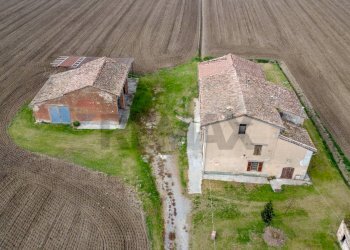 Casa all\'aperto - Independent house Strada della Zecca, Soragna - photo 1