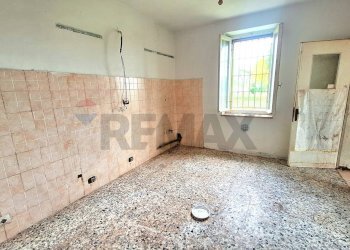 Stanza vuota - Independent house Strada della Zecca, Soragna - photo 19