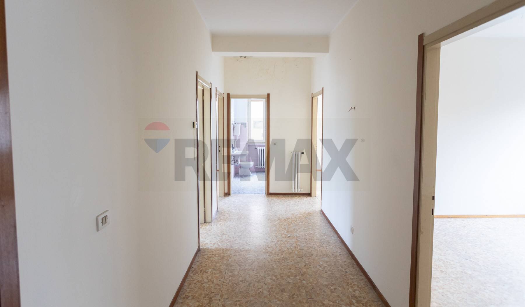 Hall / corridoio - Quadrilocale Viale G. Matteotti
 
24, Salsomaggiore Terme - foto 3