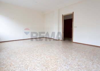 Stanza vuota - Four-room apartment Viale G. Matteotti
 
24, Salsomaggiore Terme - photo 6
