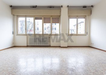 Stanza vuota - Four-room apartment Viale G. Matteotti
 
24, Salsomaggiore Terme - photo 7