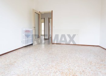 Stanza vuota - Four-room apartment Viale G. Matteotti
 
24, Salsomaggiore Terme - photo 26
