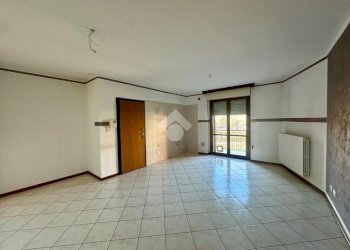 Trilocale Via Settimo, Borgaro Torinese - foto 1