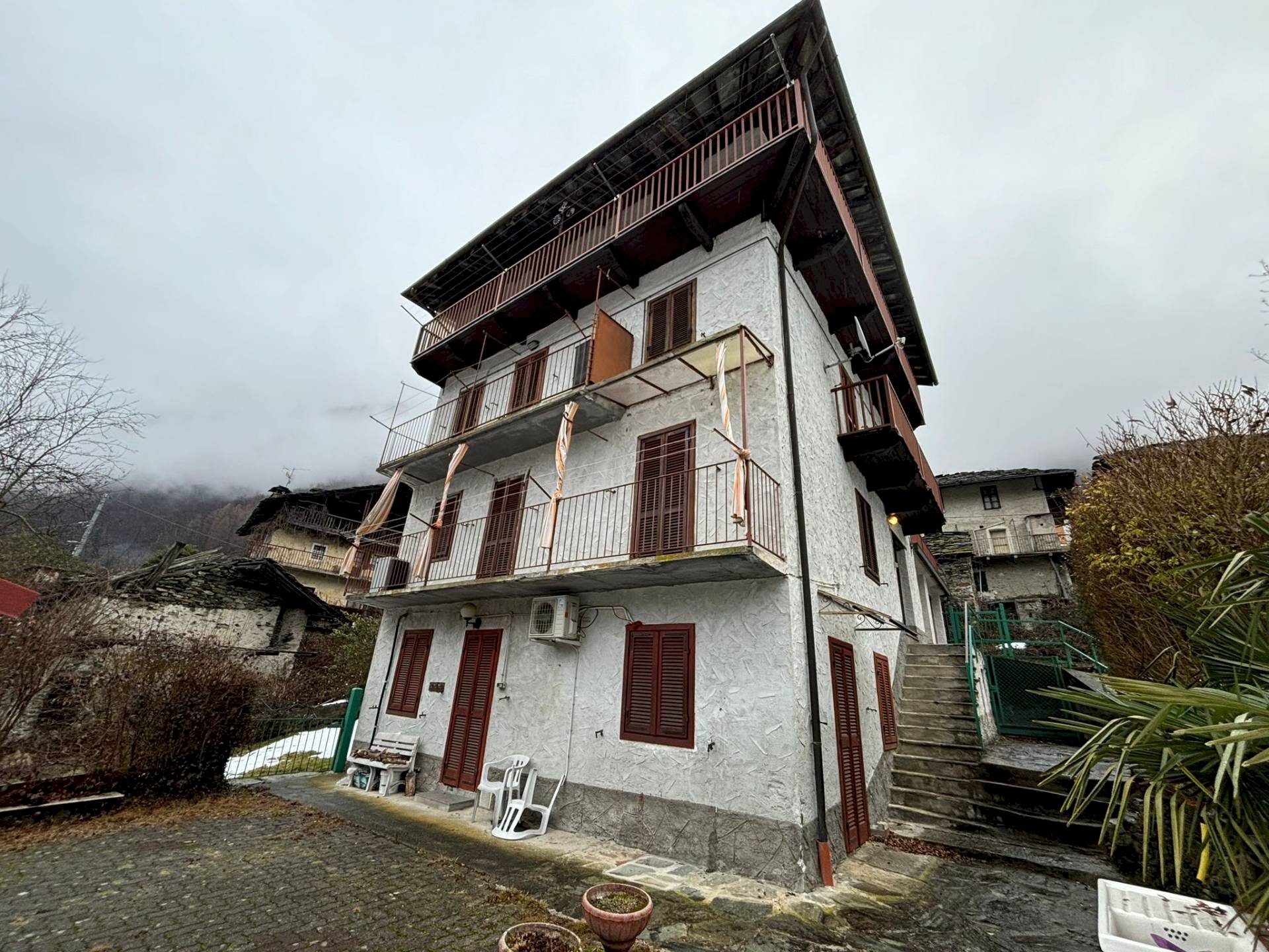 Foto 1 - Trilocale Frazione Bruschi
 
20, Cantoira - foto 1