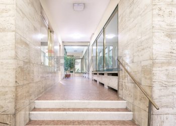 Ricezione / Lobby - One-room apartment Via Edmondo De Amicis
 
34/a, Milano - photo 19