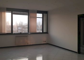 Foto 1 - Ufficio Via Colombo
 
6/8, Melzo - foto 1