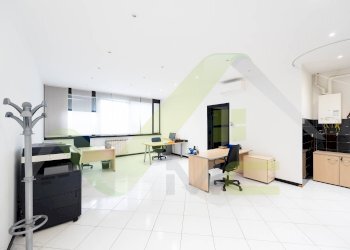 Foto 2 - Ufficio Via Colombo
 
6/8, Melzo - foto 2