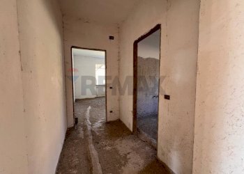 Hall / corridoio - Casa indipendente c/da Celone, Fragneto Monforte - foto 12