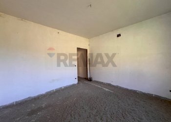 Stanza vuota - Casa indipendente c/da Celone, Fragneto Monforte - foto 14