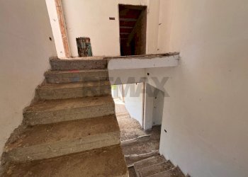 Scale - Casa indipendente c/da Celone, Fragneto Monforte - foto 18