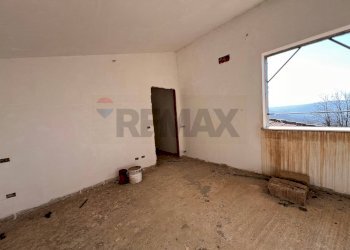 Stanza vuota - Casa indipendente c/da Celone, Fragneto Monforte - foto 24