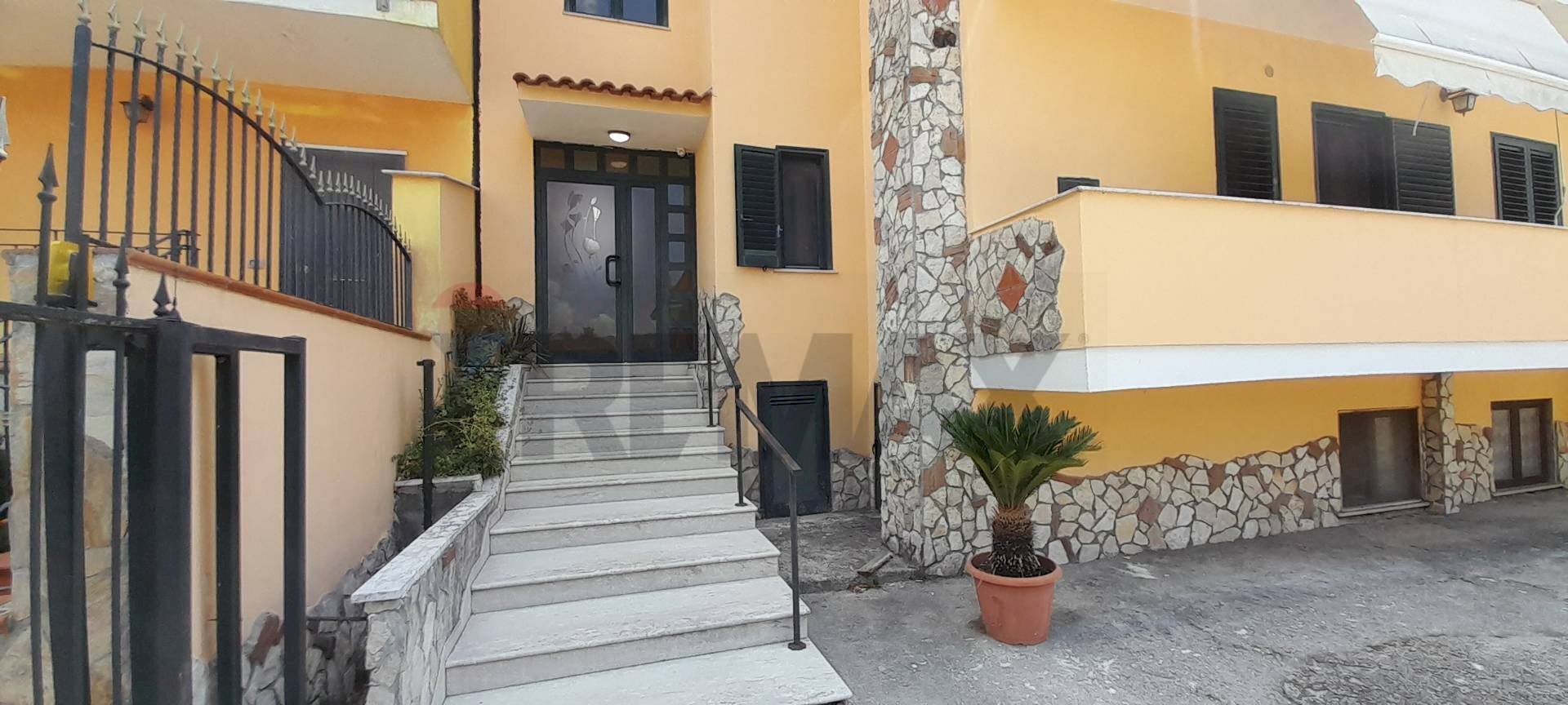 Ricezione / Lobby - Casa semi indipendente Amorosi - foto 3