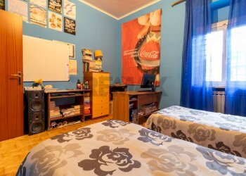 Camera / camera da letto - Four-room apartment Via Bronte
 
81, Roma - photo 13