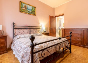 Camera / camera da letto - Four-room apartment Via Bronte
 
81, Roma - photo 18