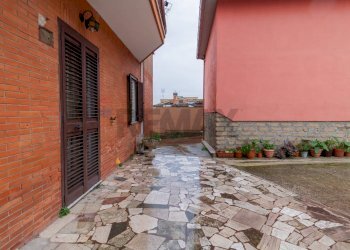 Terrazza - Four-room apartment Via Bronte
 
81, Roma - photo 28