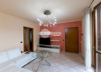 Foto 14 - Trilocale Via Leonardo da Vinci
 
23, Isorella - foto 14