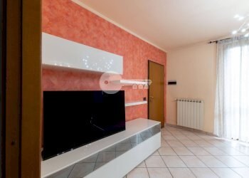 Foto 15 - Trilocale Via Leonardo da Vinci
 
23, Isorella - foto 15