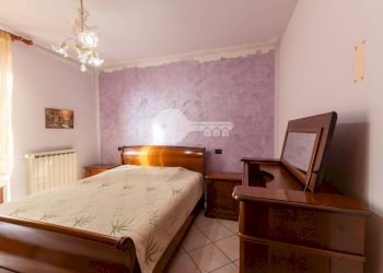 Foto 24 - Trilocale Via Leonardo da Vinci
 
23, Isorella - foto 24