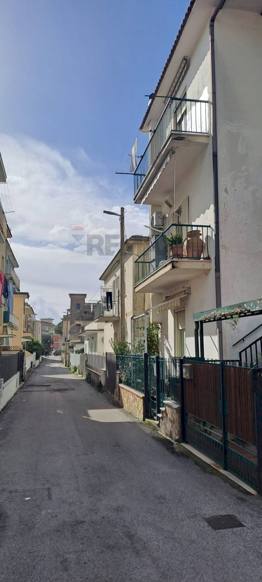 Edificio all\'aperto - Three-room apartment traversa conte
 
15, Minturno - photo 1