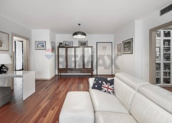 Soggiorno - Four-room apartment Via Monte Cervino
 
50, Brugherio - photo 3