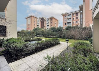 Edificio all\'aperto - Four-room apartment Via Monte Cervino
 
50, Brugherio - photo 24