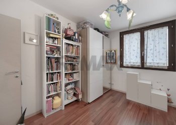 Camera / camera da letto - Four-room apartment Via Monte Cervino
 
50, Brugherio - photo 40