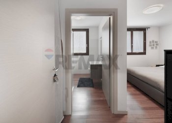 Hall / corridoio - Four-room apartment Via Monte Cervino
 
50, Brugherio - photo 43