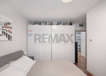Camera / camera da letto - Four-room apartment Via Monte Cervino
 
50, Brugherio - photo 46