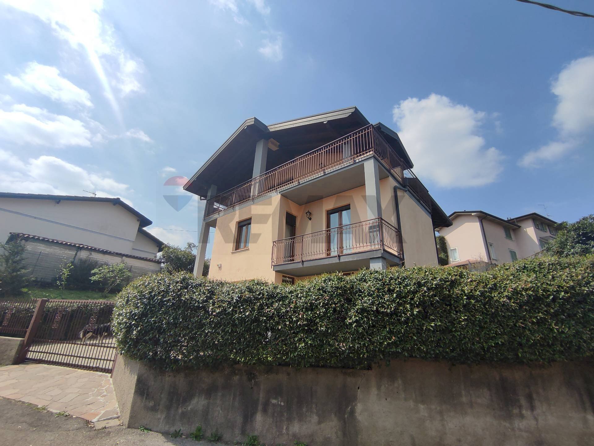 Casa all\'aperto - Villa via mascetti, San Fermo della Battaglia - foto 2