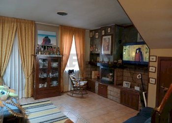 Soggiorno - Casa semi indipendente Casale Litta - foto 14