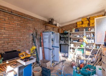 Interno deposito - Independent house C.da Giambra
 
snc, Cassaro - photo 17