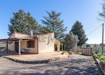 Casa all\'aperto - Independent house C.da Giambra
 
snc, Cassaro - photo 22