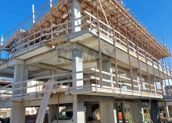 Edificio all\'aperto - Appartamento circolo velico
 
s.n.c., Santa Croce Camerina - foto 1