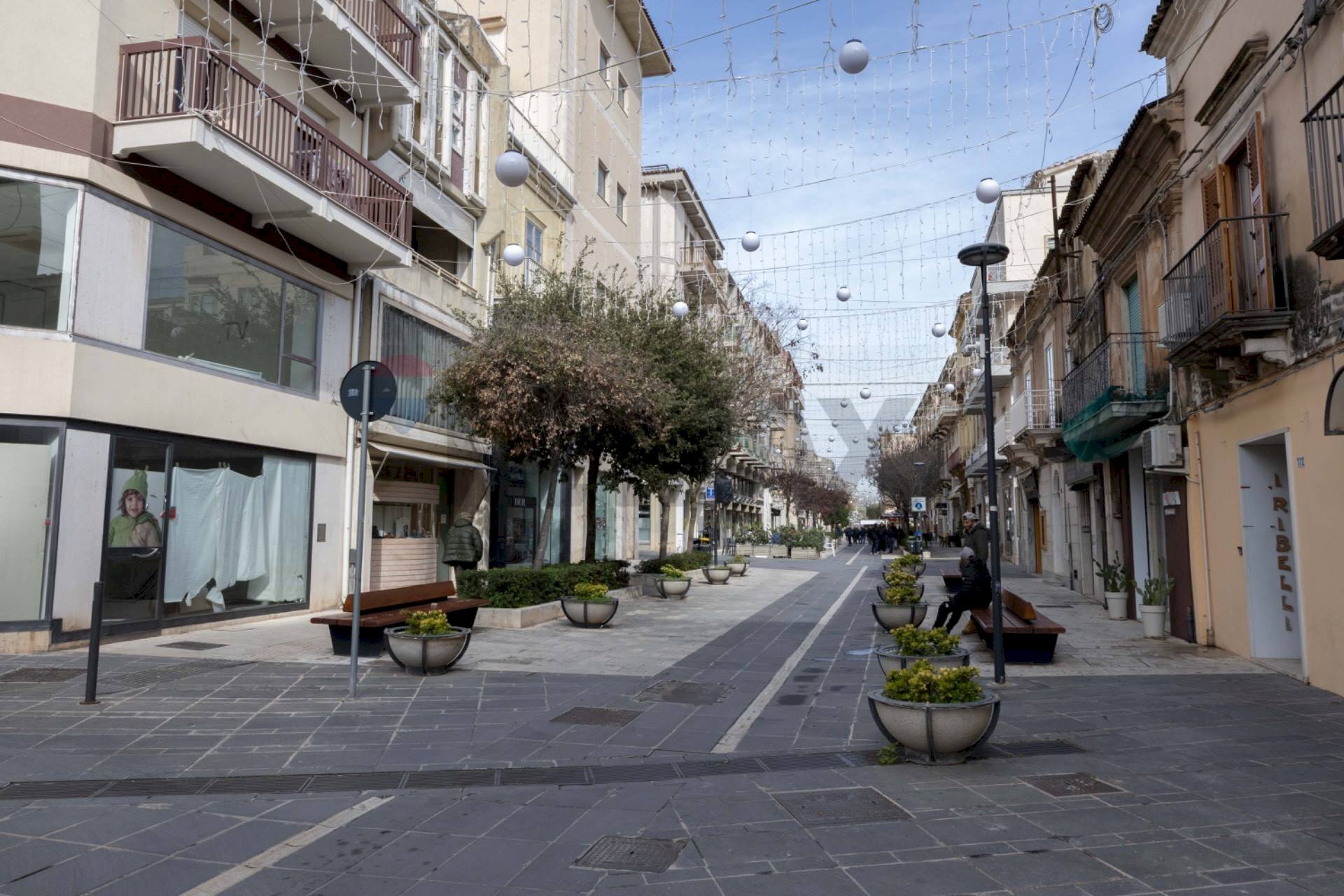 Edificio all\'aperto - Casa indipendente Via Salvatore
 
16, Ragusa - foto 2