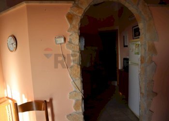 Hall / corridoio - Casa indipendente C.so Umberto
 
88, Monterosso Almo - foto 8