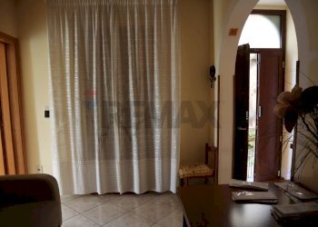 Soggiorno - Casa indipendente C.so Umberto
 
88, Monterosso Almo - foto 16