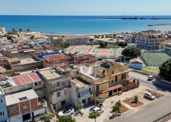 Vista dell\'acqua - Casa semi indipendente VIA FOLLERAU
 
snc, Pozzallo - foto 1