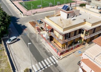 Edificio all\'aperto - Casa semi indipendente VIA FOLLERAU
 
snc, Pozzallo - foto 23