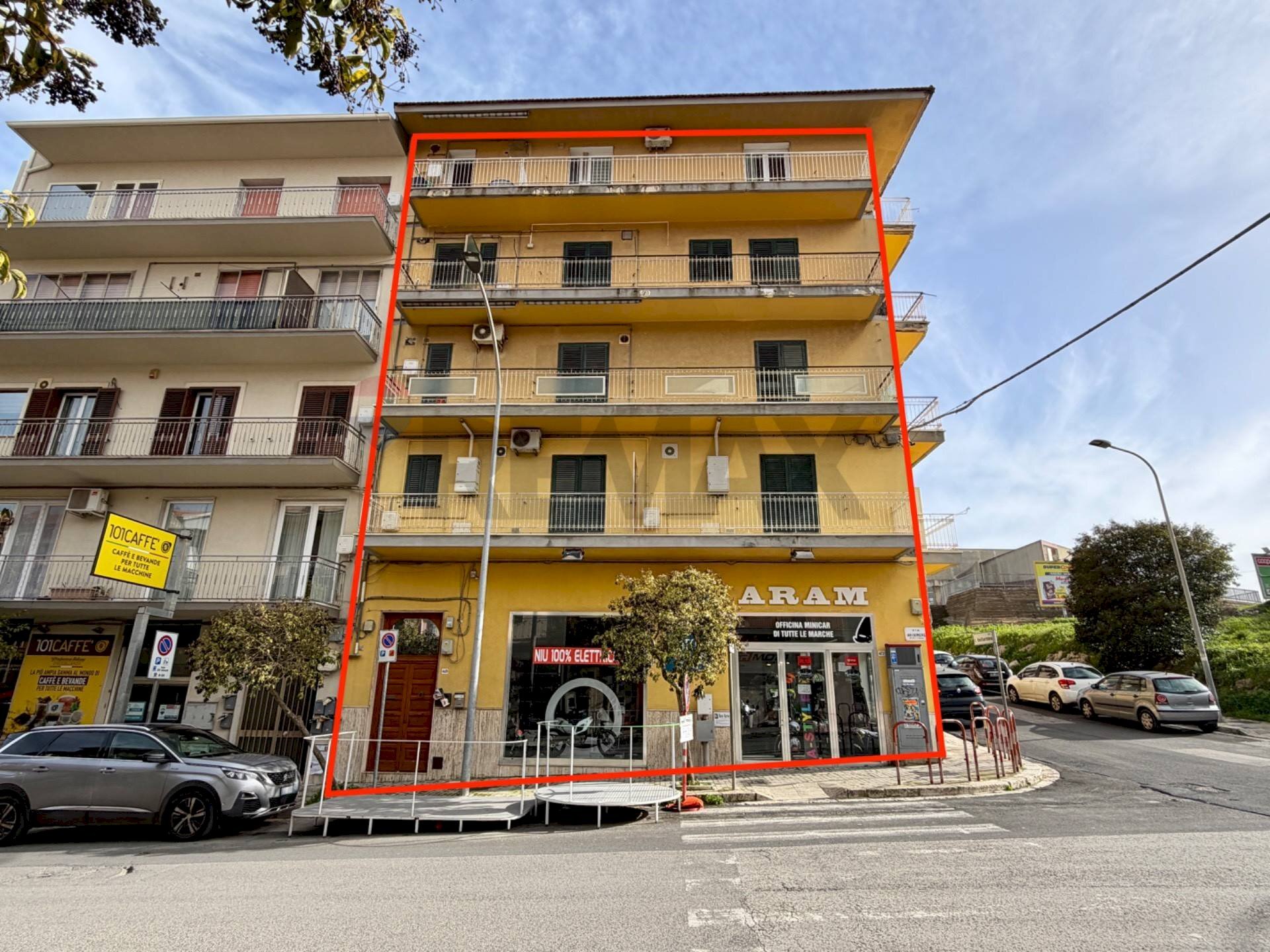 Edificio all\'aperto - Quadrilocale Via Archimede
 
468, Ragusa - foto 1