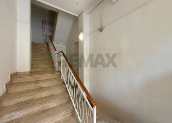 Scale - Quadrilocale Via Archimede
 
468, Ragusa - foto 23